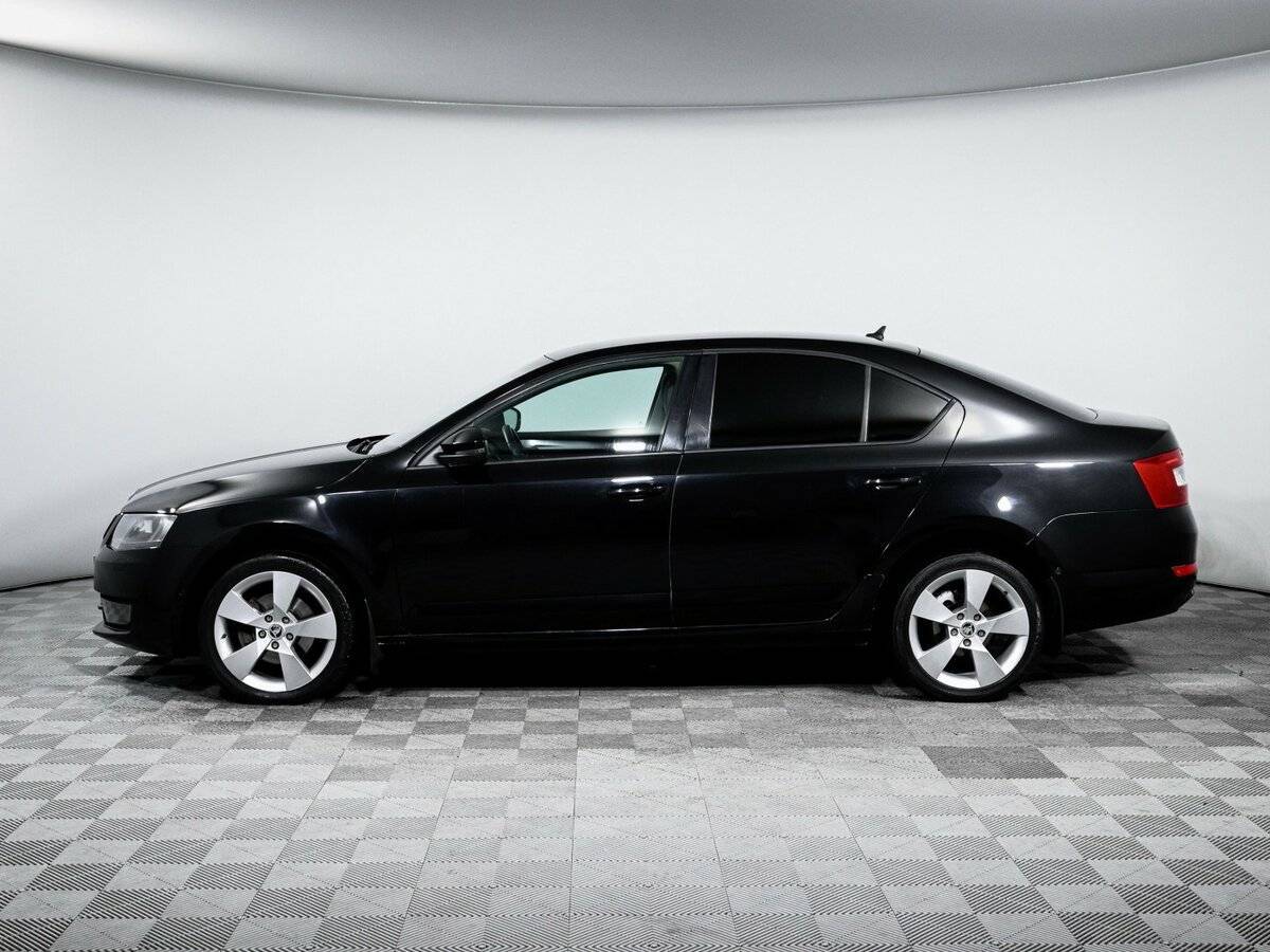 Skoda Octavia с пробегом — 2015 год. Фото: #7