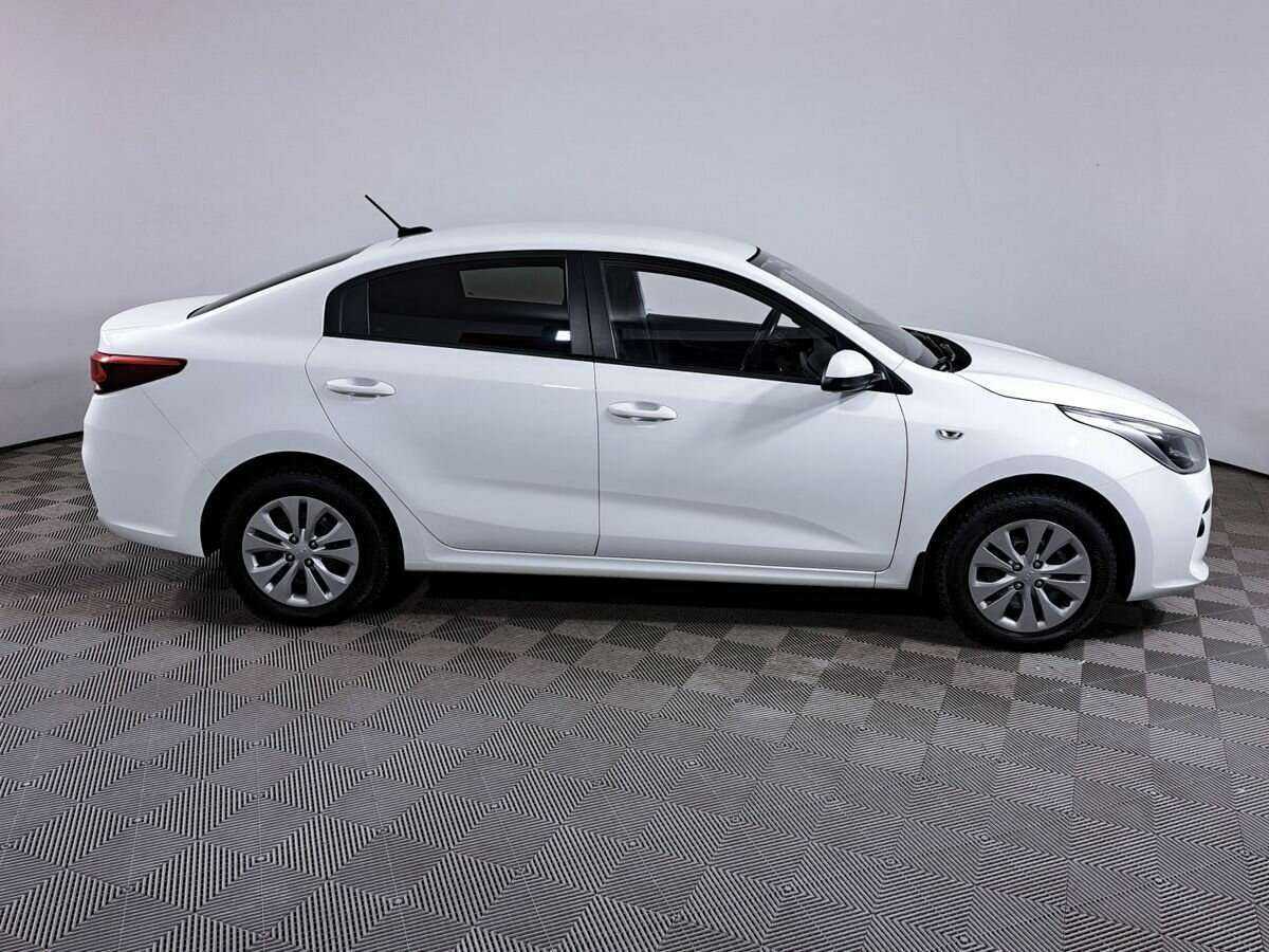 Kia Rio с пробегом — 2019 год. Фото: #3