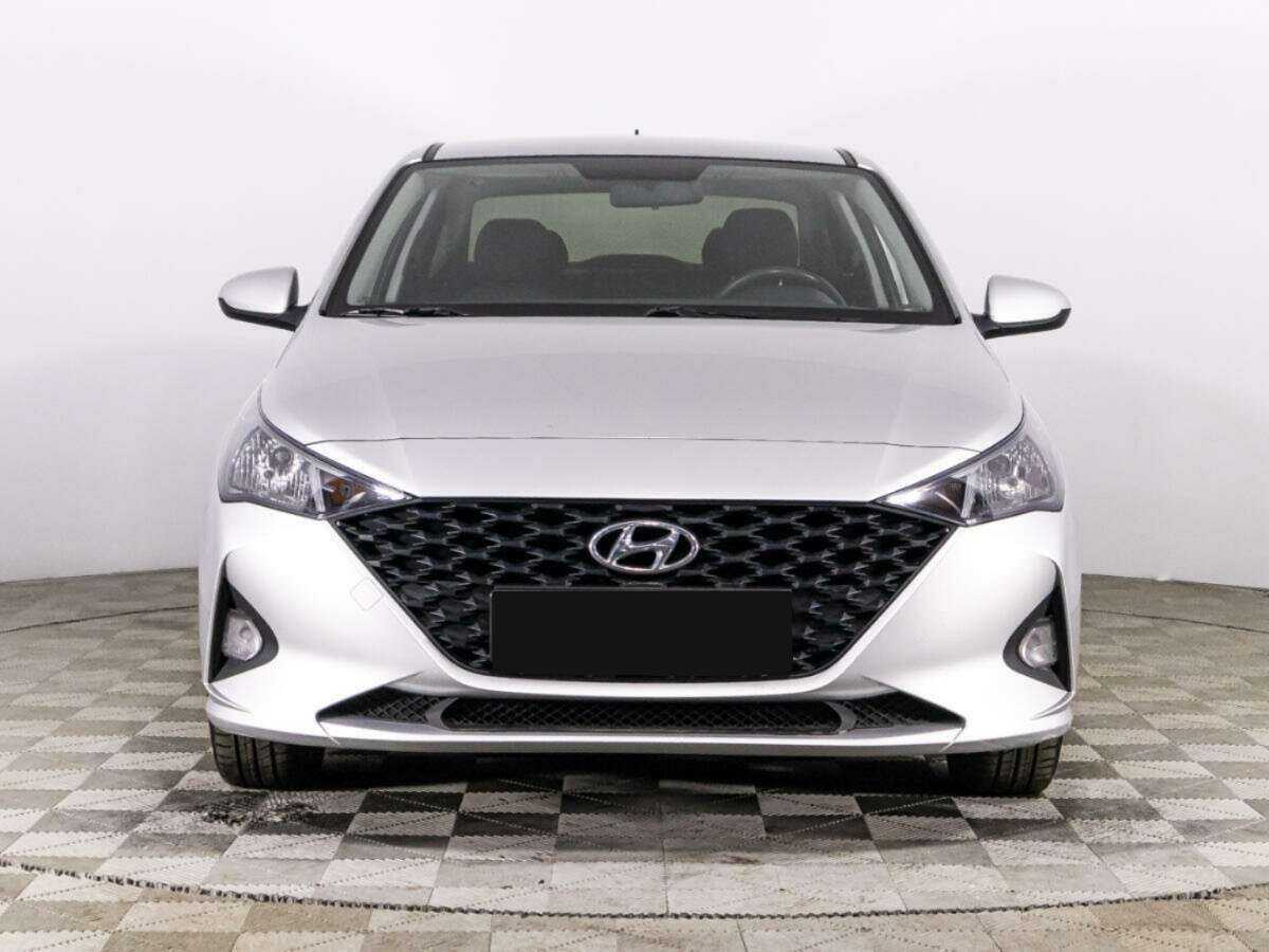 Hyundai Solaris с пробегом — 2020 год. Фото: #1