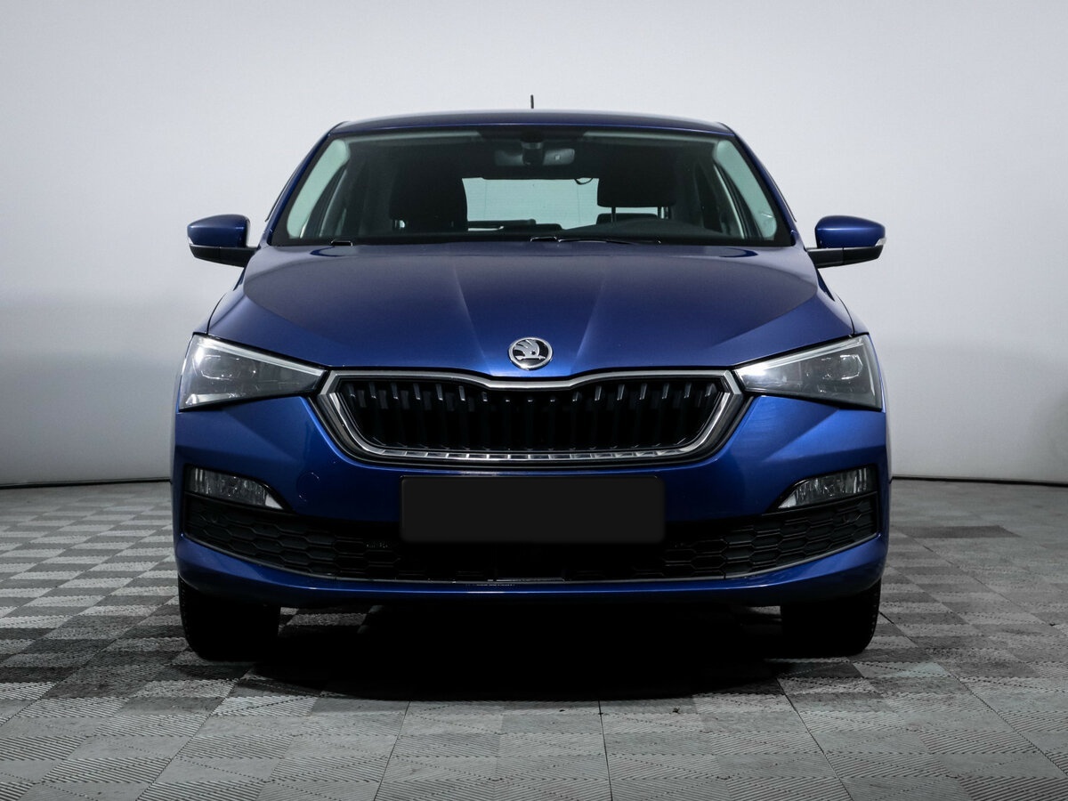 Skoda Rapid с пробегом — 2021 год. Фото: #1