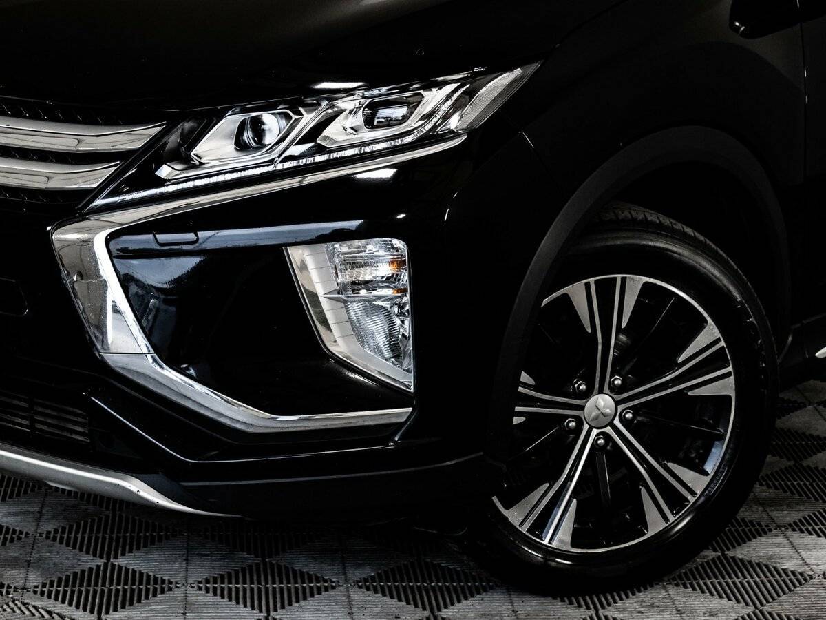 Mitsubishi Eclipse Cross с пробегом — 2018 год. Фото: #1