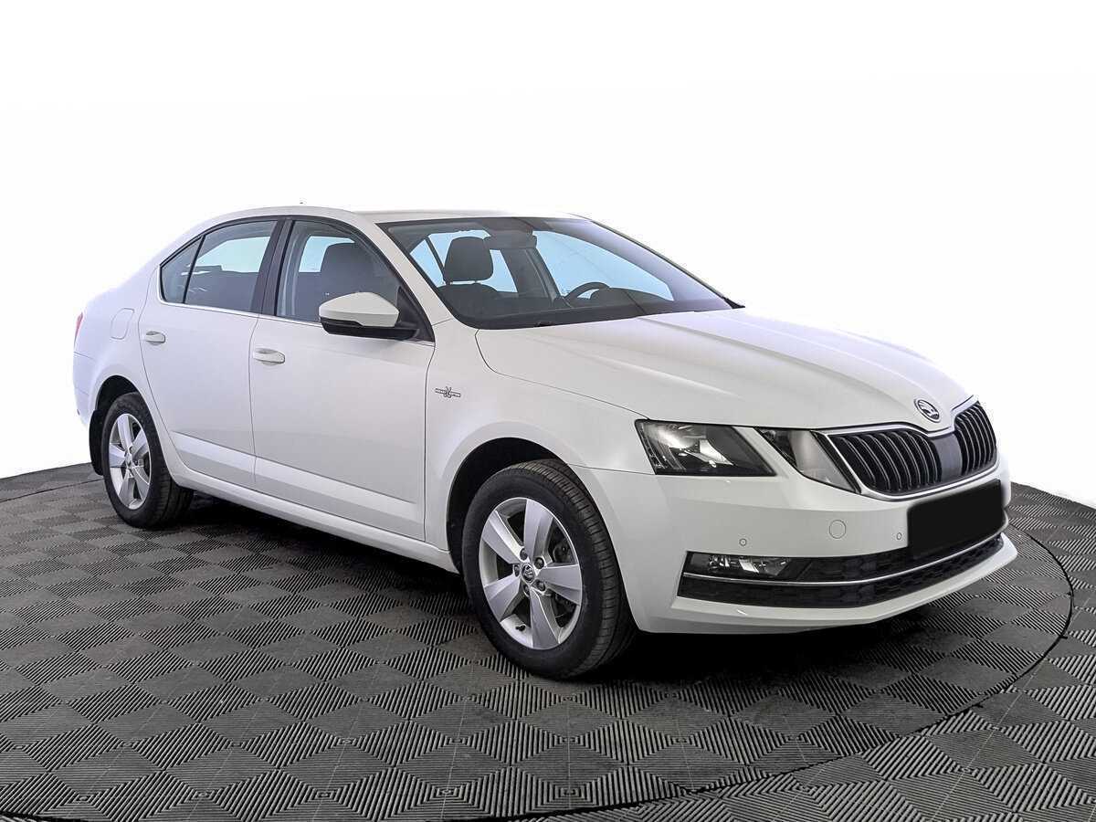 Skoda Octavia с пробегом — 2020 год. Фото: #2