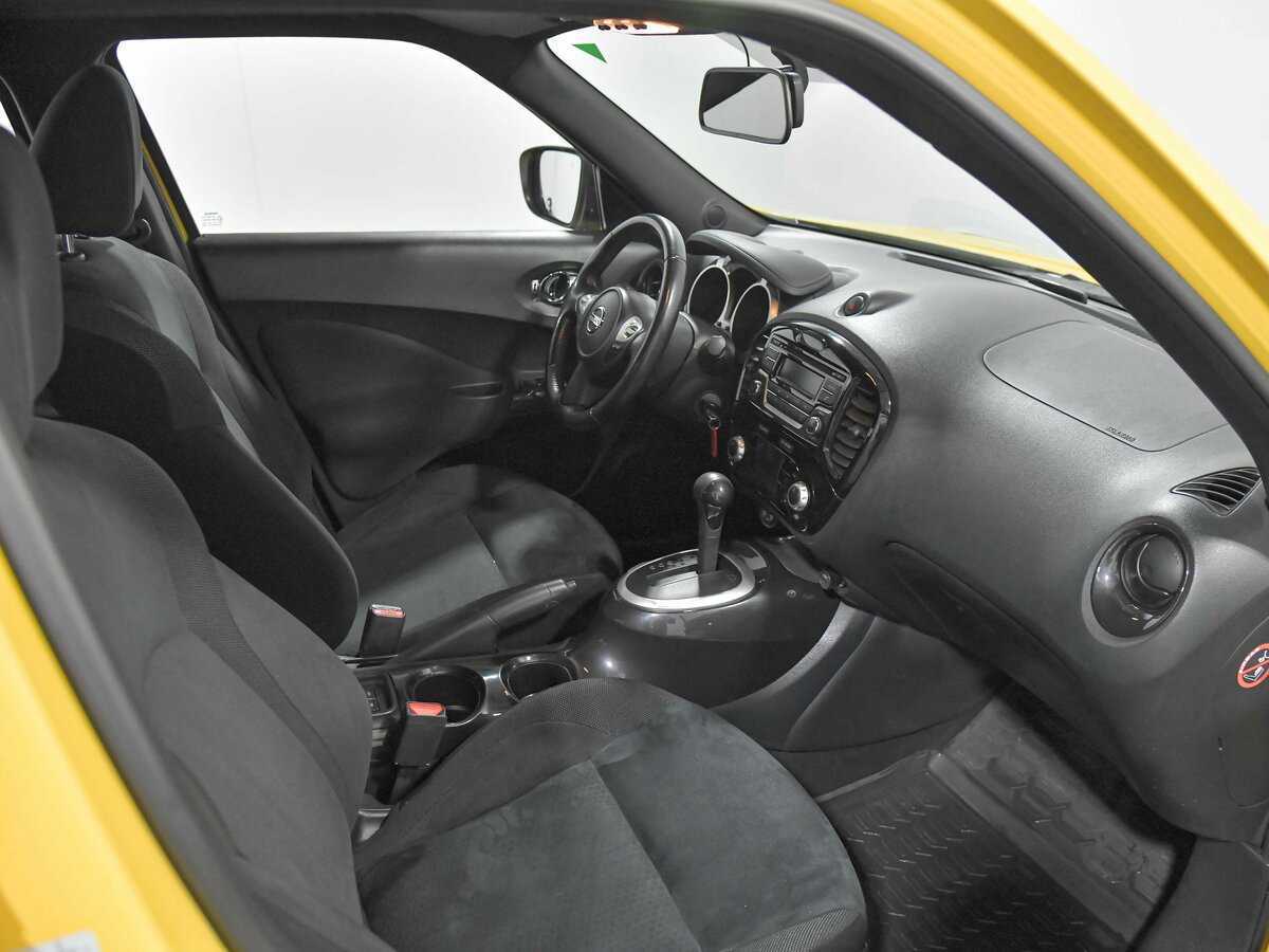 Nissan Juke с пробегом — 2014 год. Фото: #11