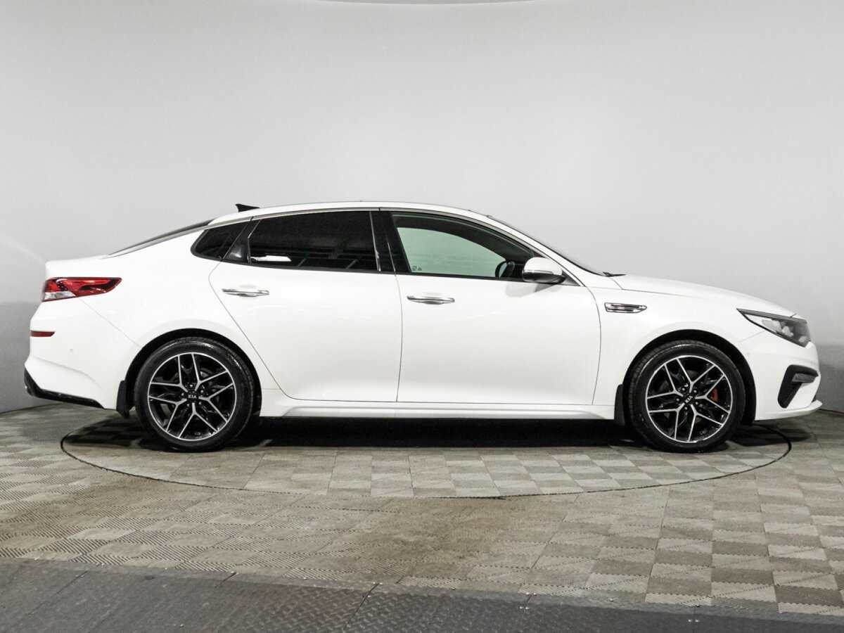 Kia Optima с пробегом — 2018 год. Фото: #3