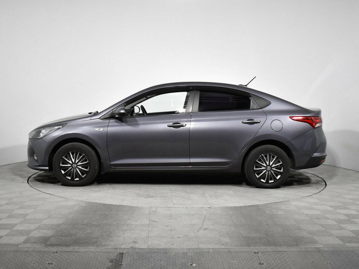 Hyundai Solaris с пробегом — 2021 год. Фото: #7