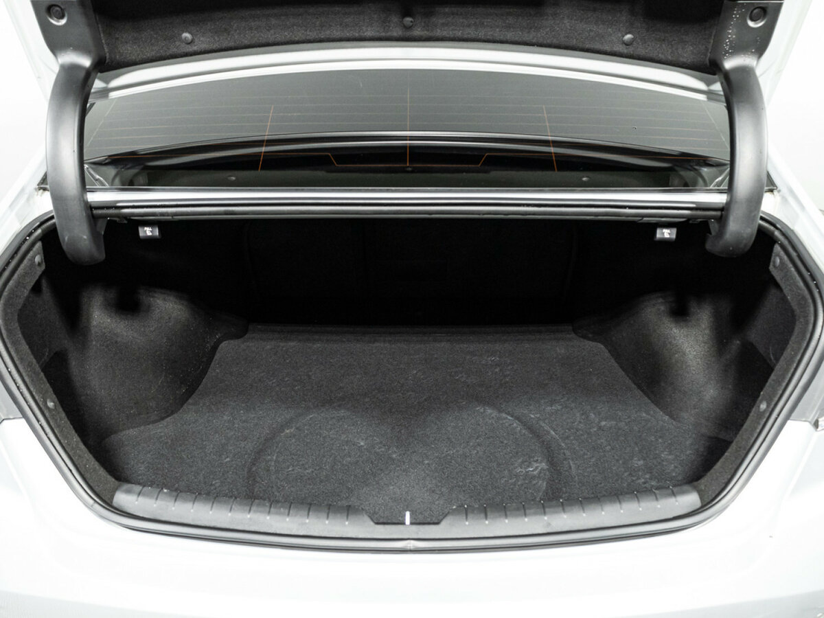 Hyundai Sonata с пробегом — 2018 год. Фото: #19