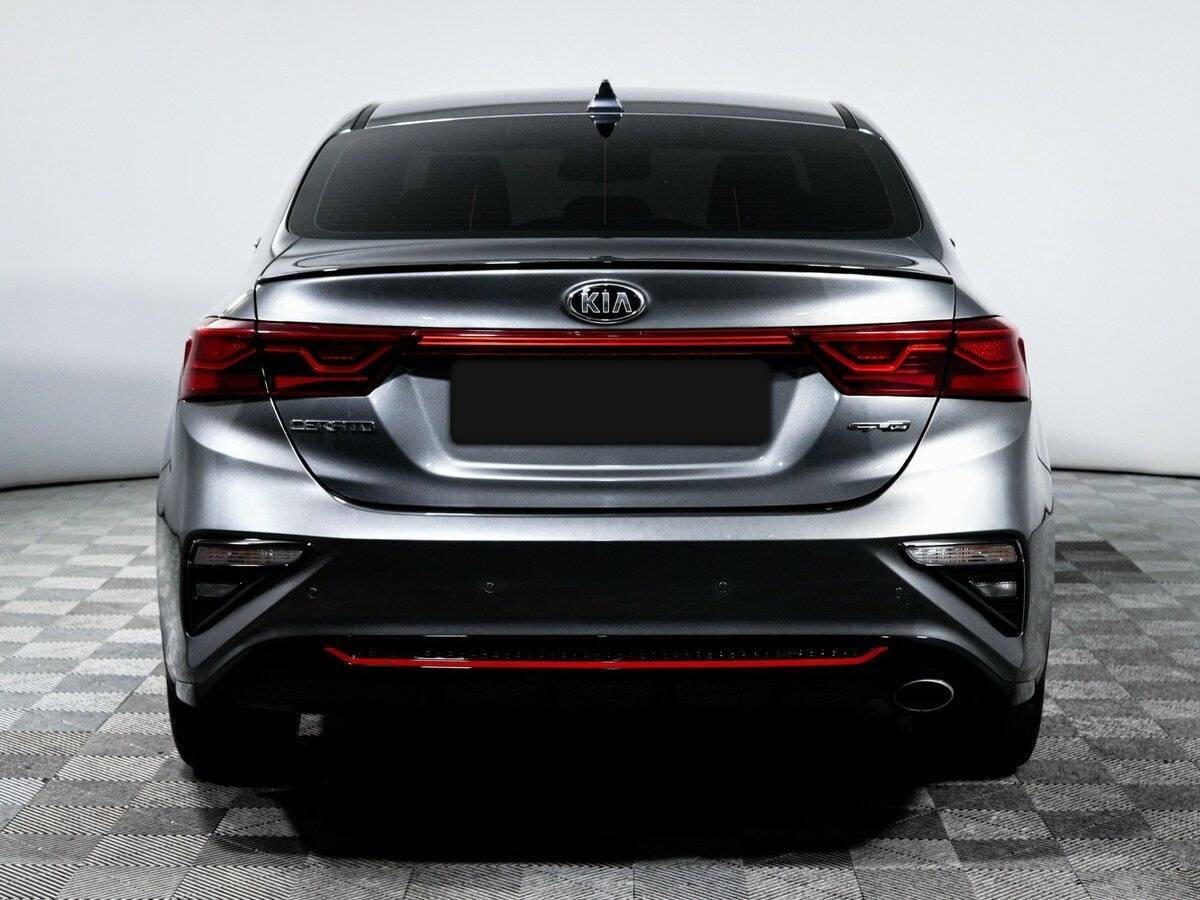 Kia Cerato с пробегом — 2021 год. Фото: #5