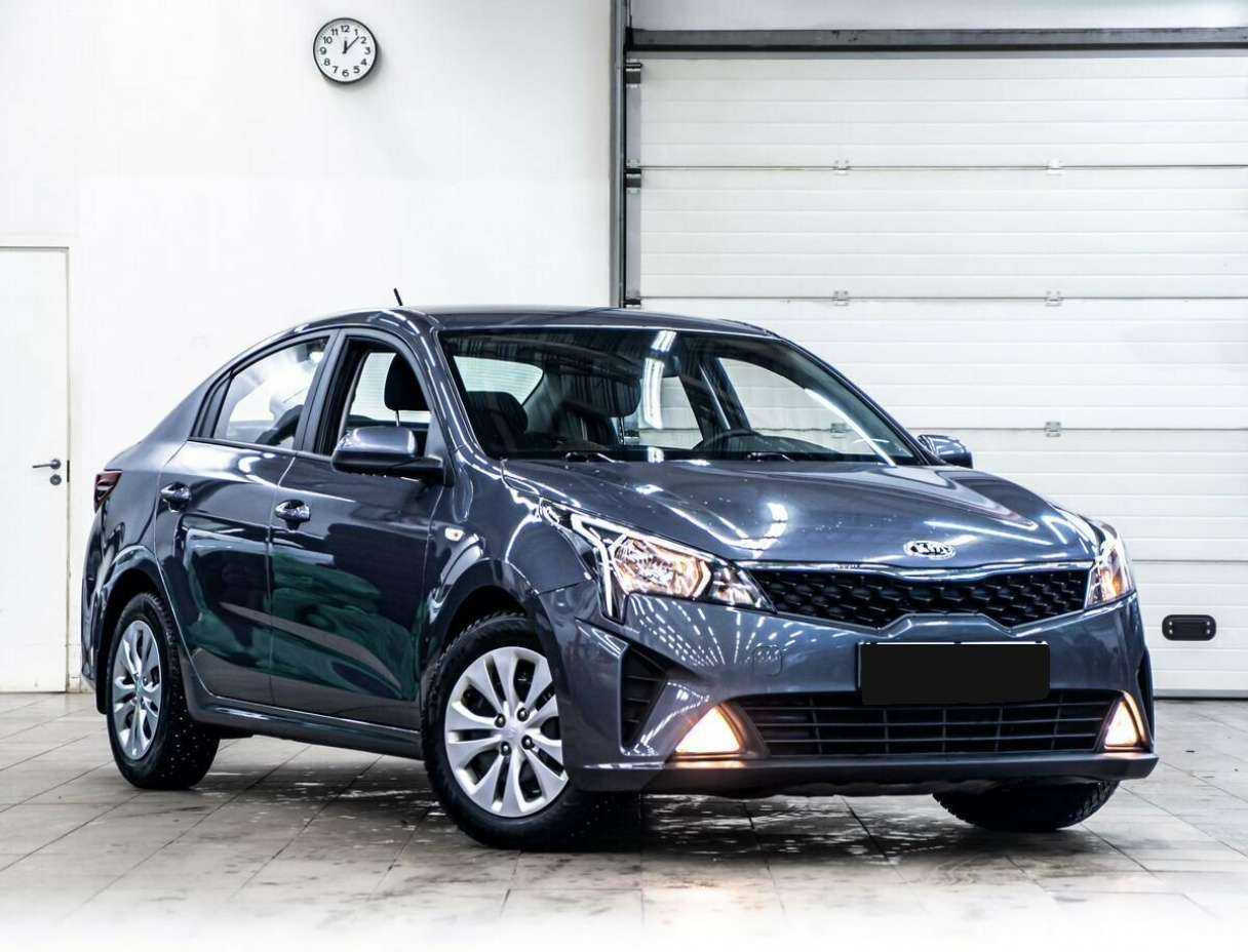 Kia Rio с пробегом — 2021 год. Фото: #1