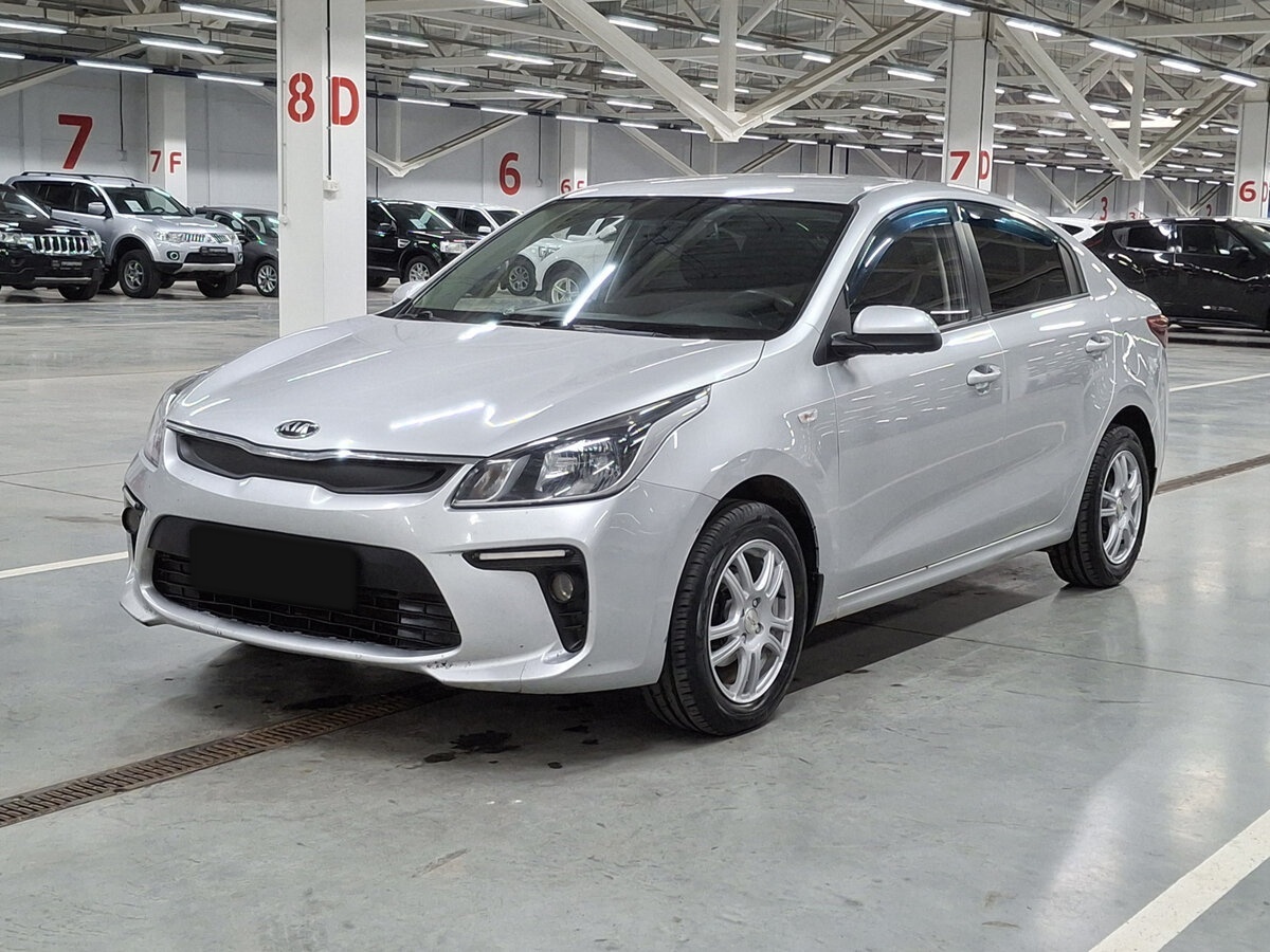 Kia Rio с пробегом — 2017 год. Посмотреть фото