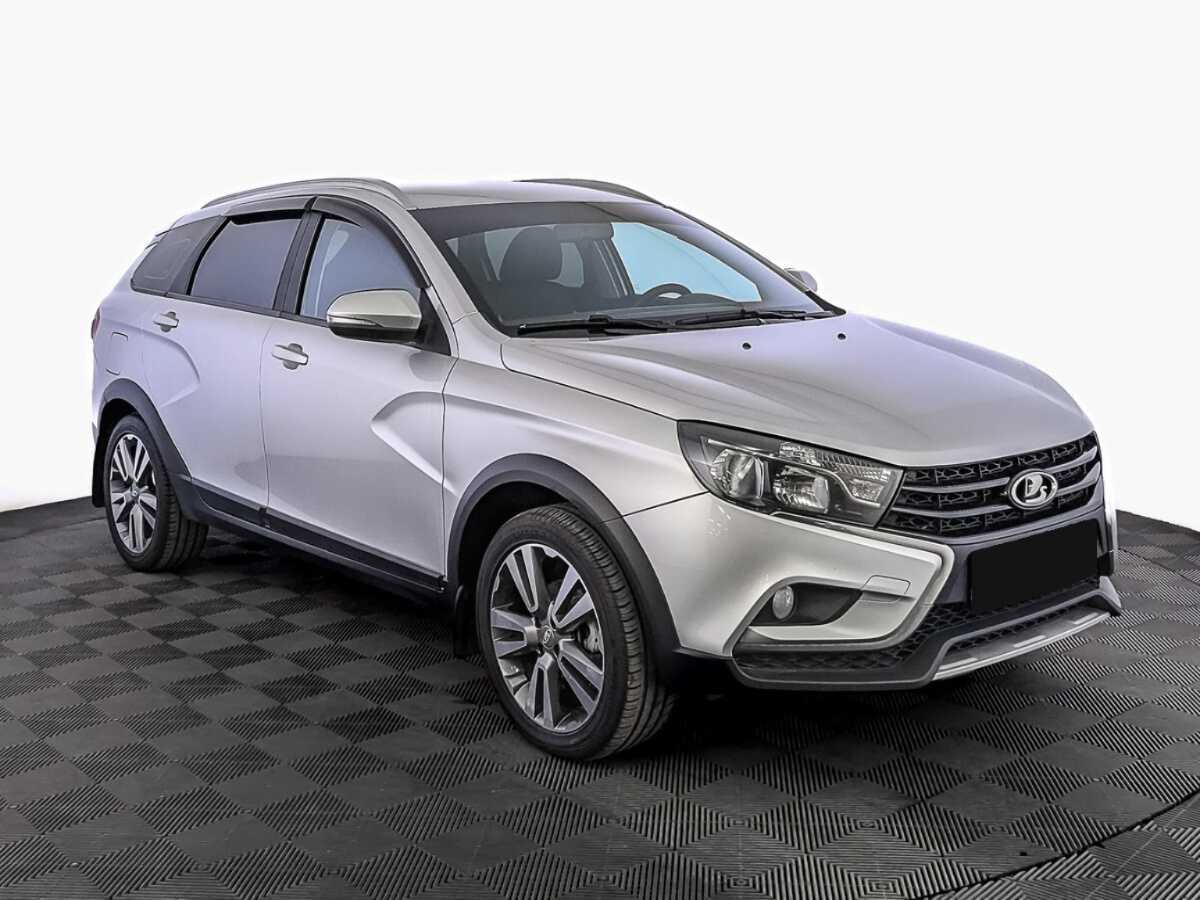 Lada (ВАЗ) Vesta с пробегом — 2021 год. Фото: #2