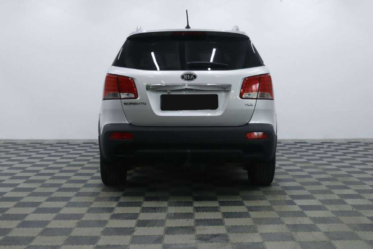 Kia Sorento с пробегом — 2012 год. Фото: #5