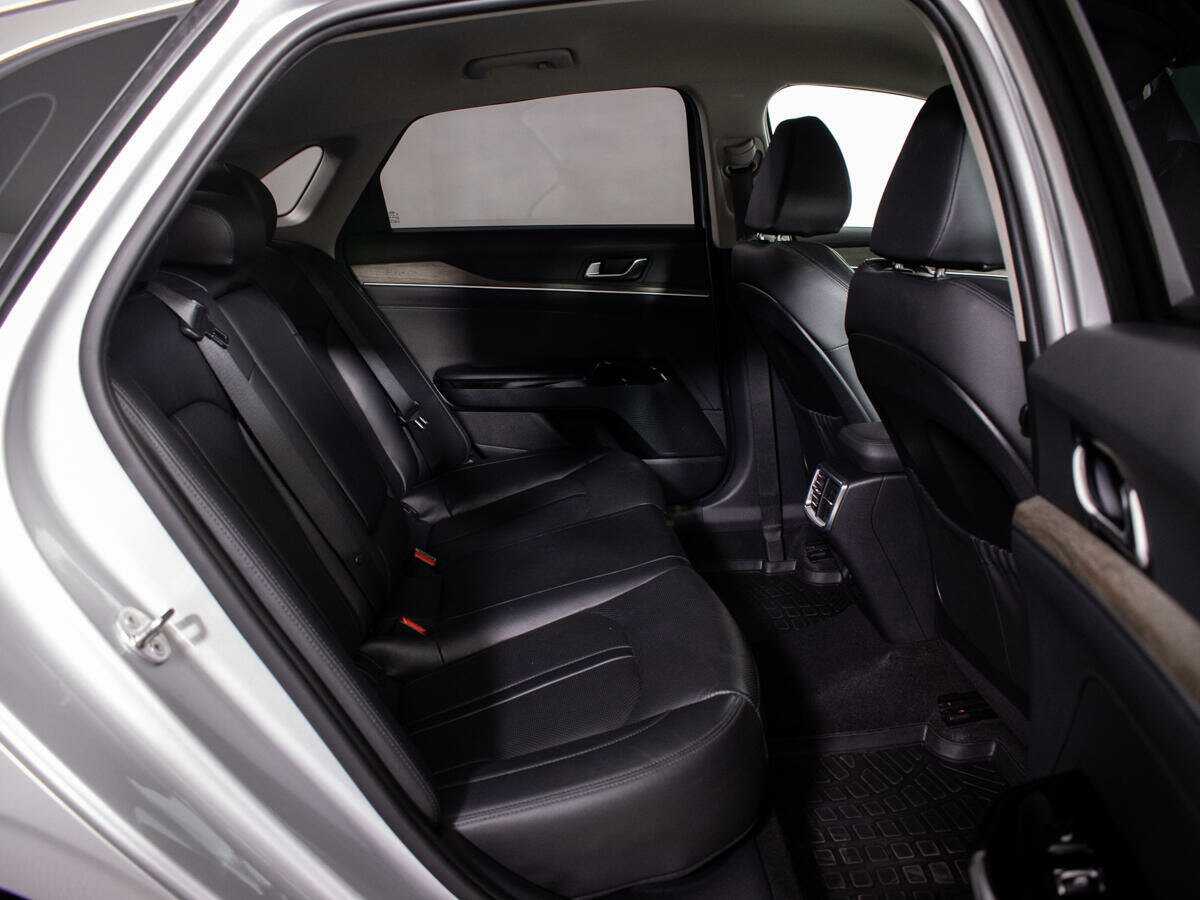 Kia K5 с пробегом — 2020 год. Фото: #9