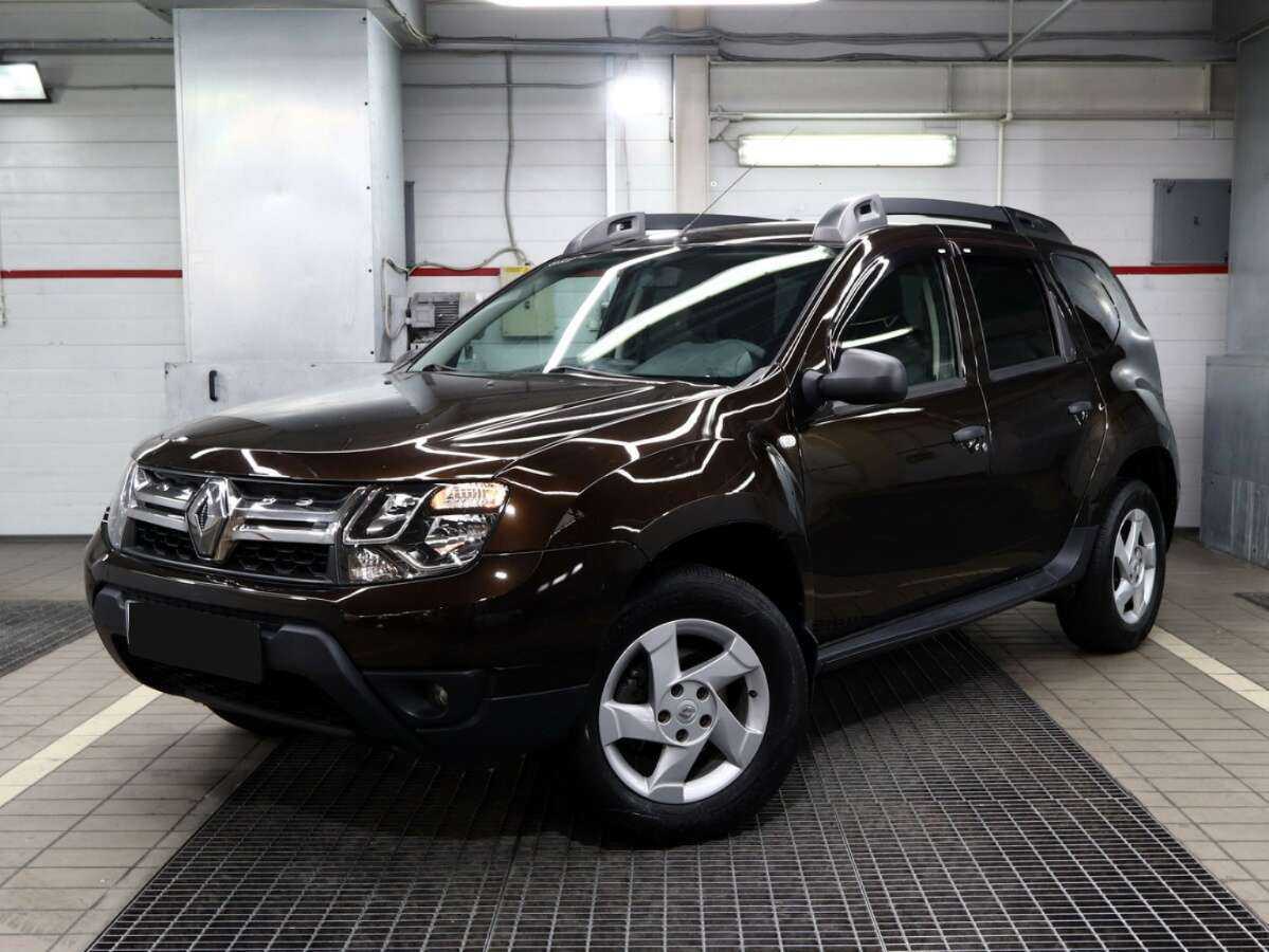 Renault Duster с пробегом — 2016 год. Посмотреть фото