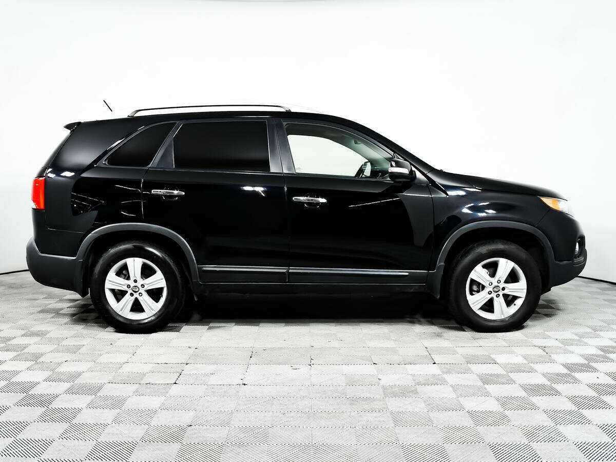 Kia Sorento с пробегом — 2012 год. Фото: #3