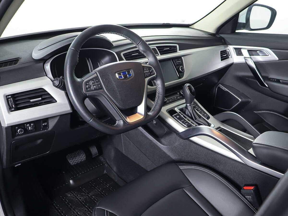 Geely Atlas с пробегом — 2021 год. Фото: #12