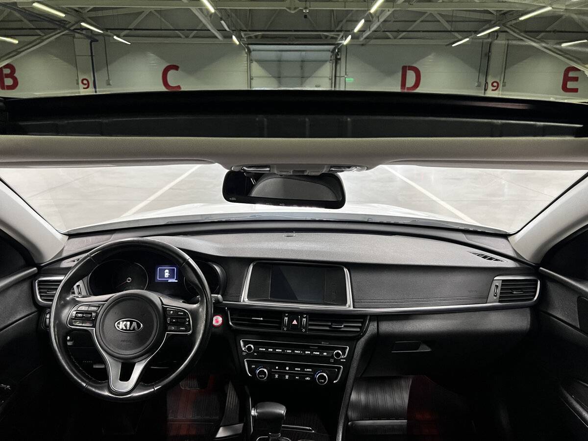Kia K5 с пробегом — 2017 год. Фото: #13