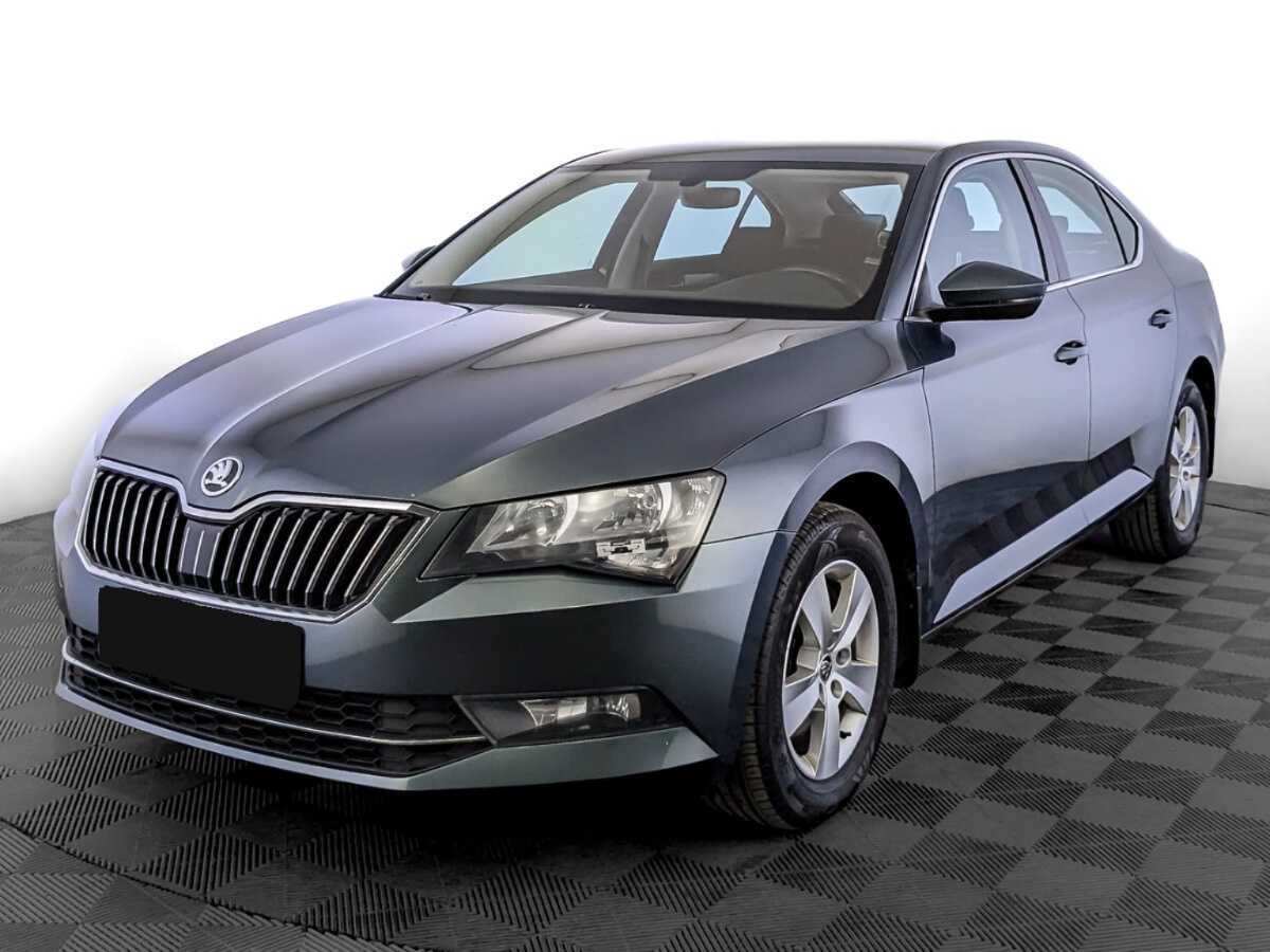 Skoda Superb с пробегом — 2019 год. Фото: #0