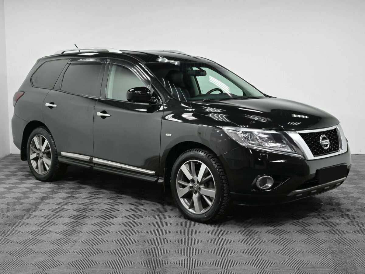 Nissan Pathfinder с пробегом — 2015 год. Фото: #2