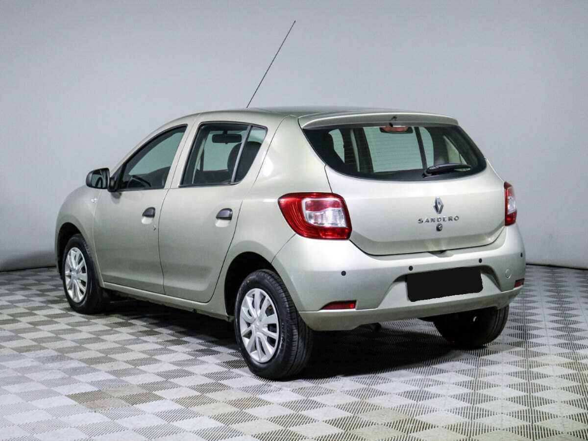 Renault Sandero с пробегом — 2019 год. Фото: #6