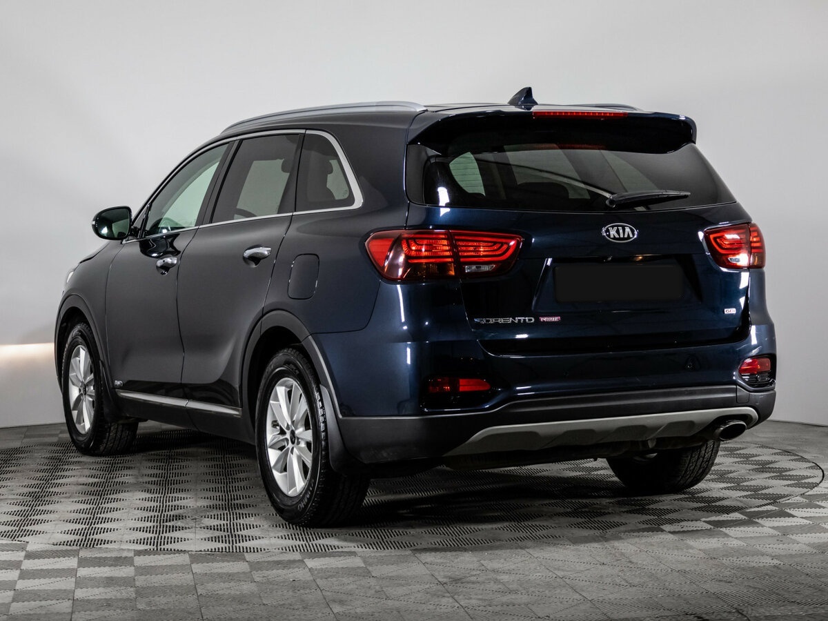 Kia Sorento с пробегом — 2019 год. Фото: #5