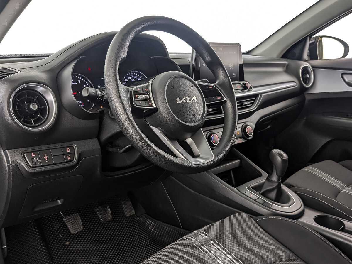 Kia Cerato с пробегом — 2022 год. Фото: #14