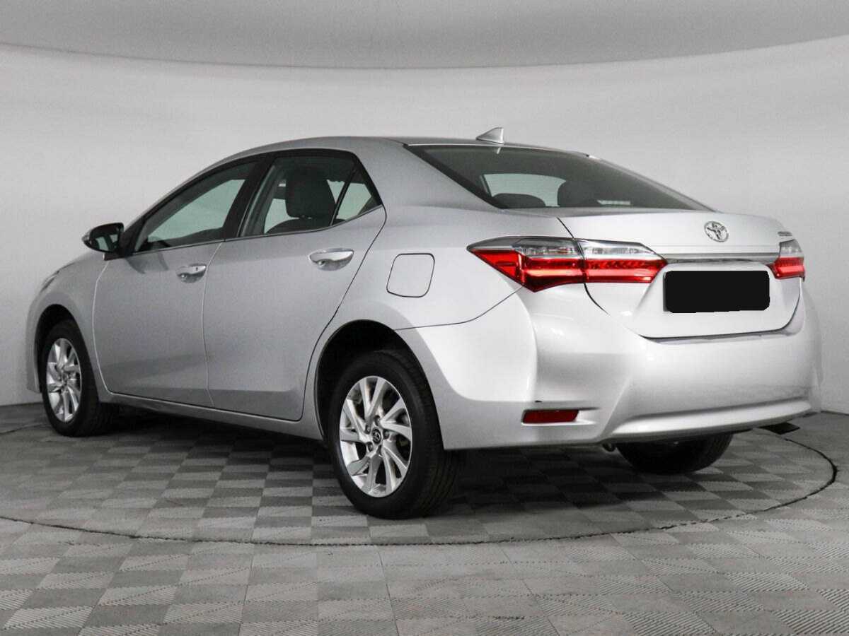 Toyota Corolla с пробегом — 2017 год. Фото: #6
