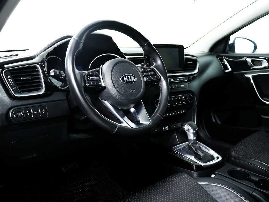 Kia Ceed с пробегом — 2018 год. Фото: #12