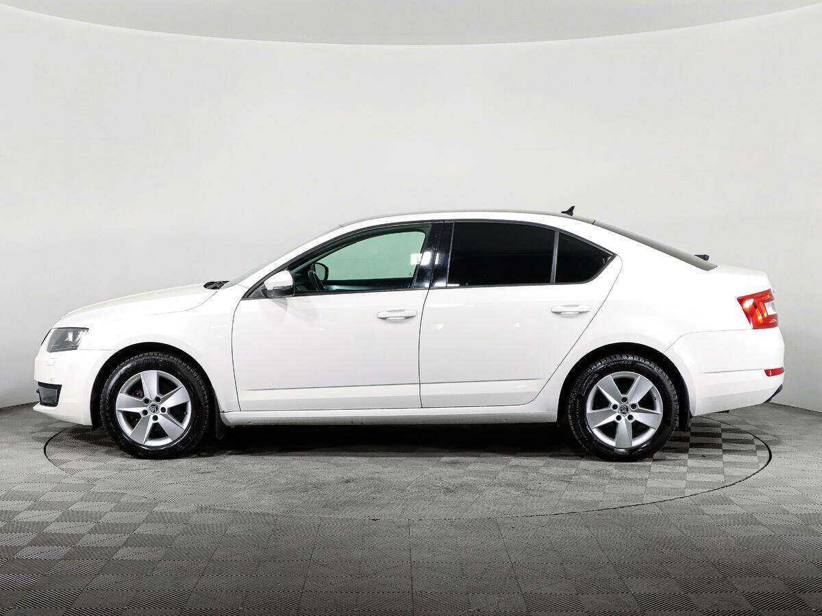 Skoda Octavia с пробегом — 2013 год. Фото: #7