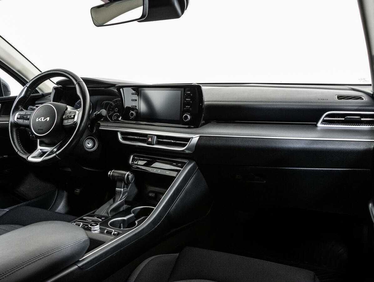 Kia K5 с пробегом — 2021 год. Фото: #6