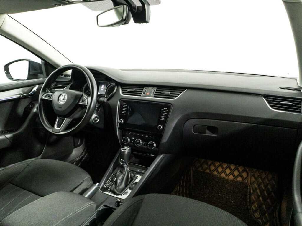 Skoda Octavia с пробегом — 2018 год. Фото: #8