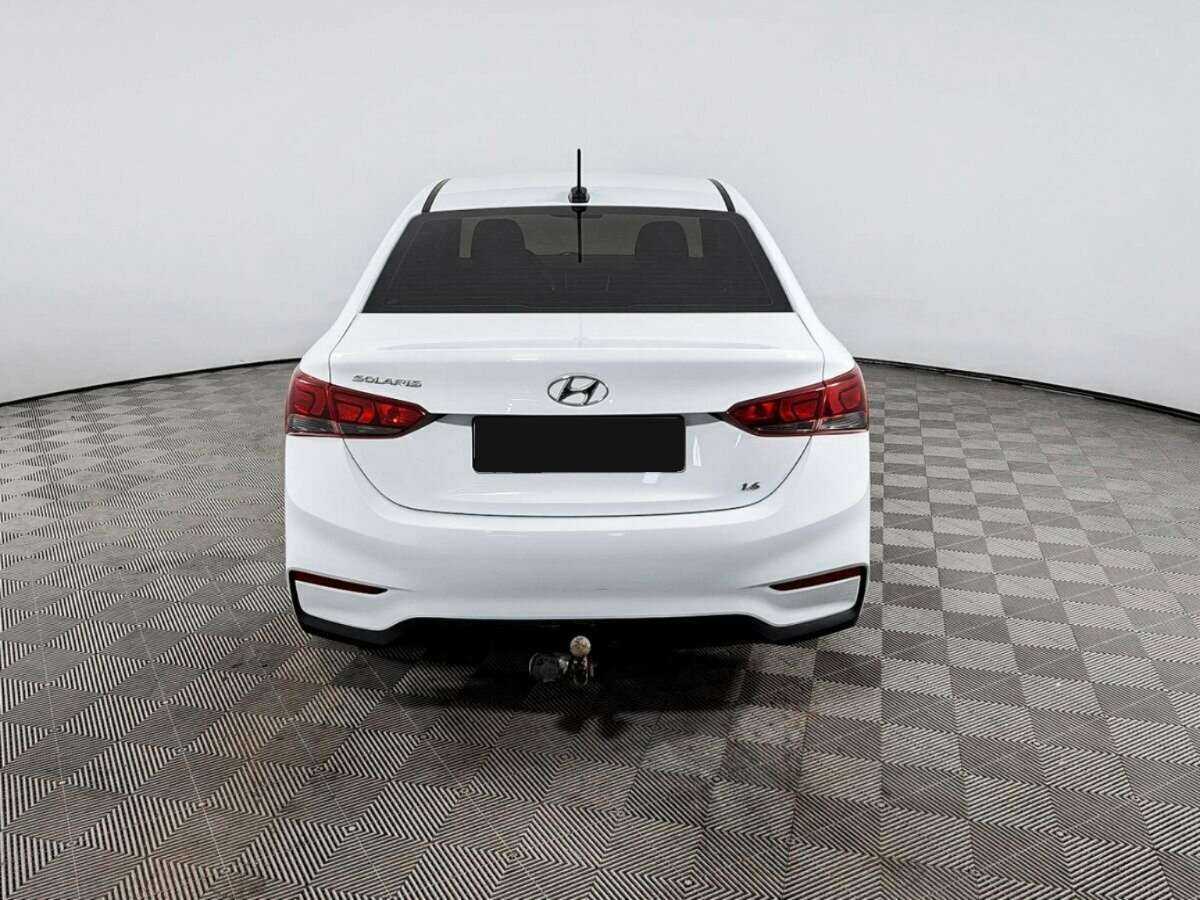 Hyundai Solaris с пробегом — 2019 год. Фото: #4
