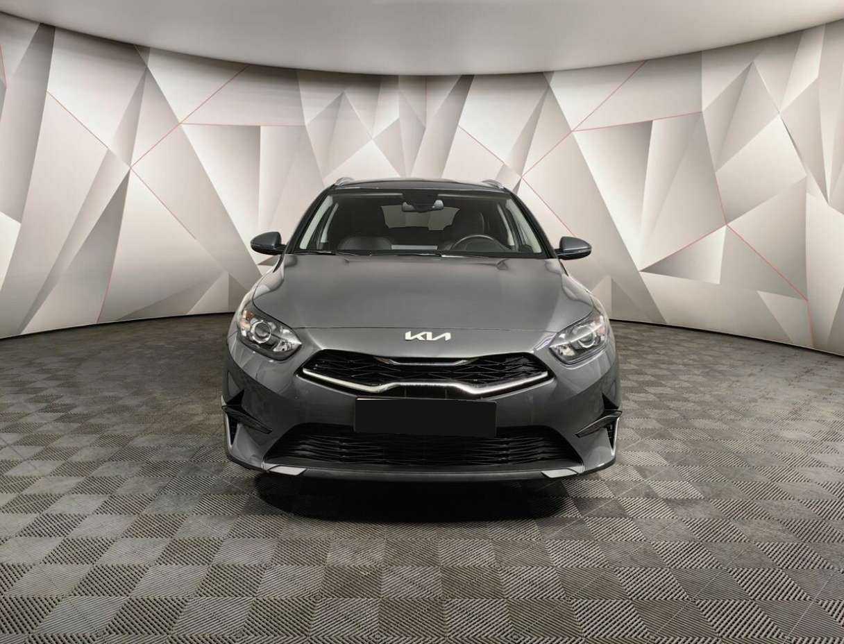 Kia Ceed с пробегом — 2022 год. Фото: #6