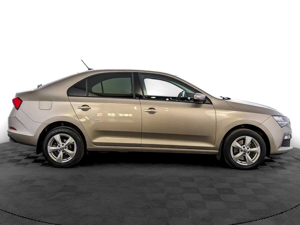 Skoda Rapid с пробегом — 2020 год. Фото: #3