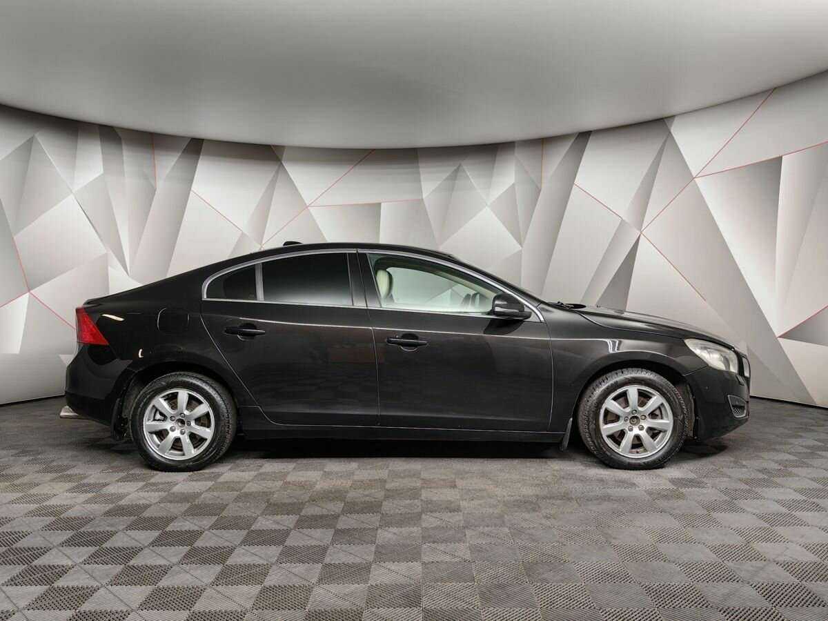 Volvo S60 с пробегом — 2013 год. Фото: #5