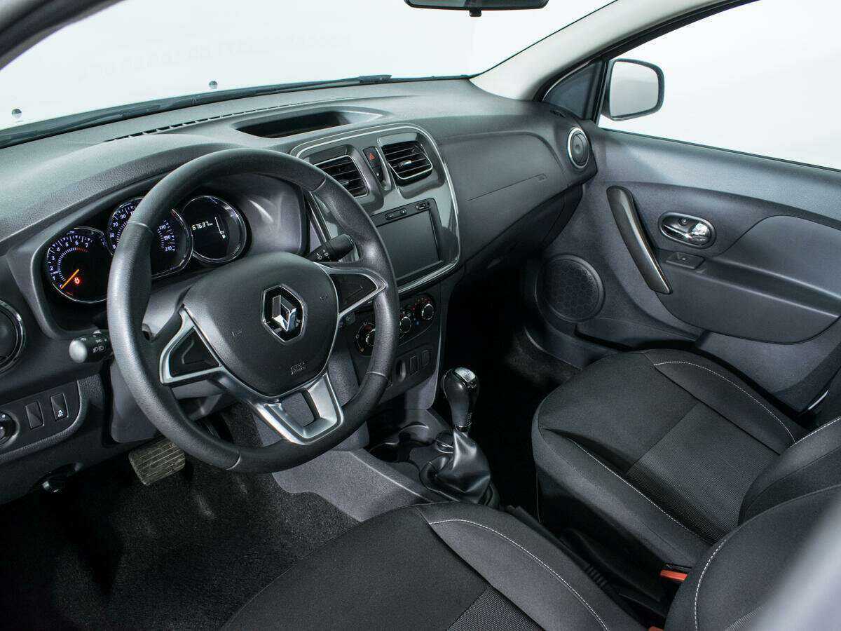 Renault Logan с пробегом — 2020 год. Фото: #12