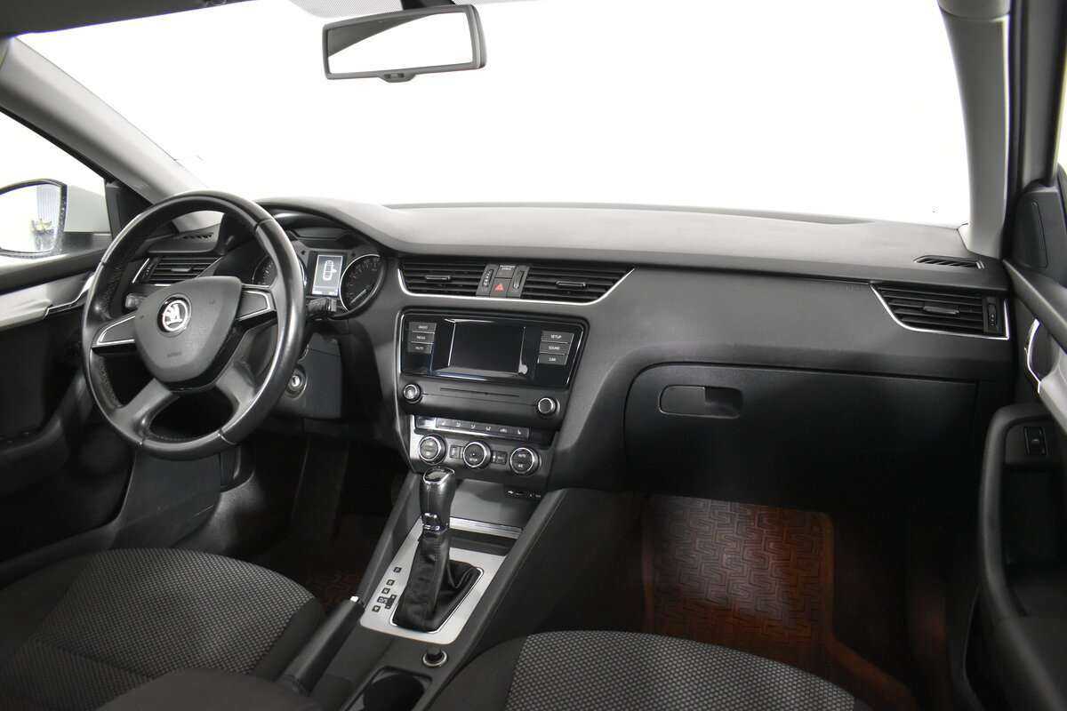 Skoda Octavia с пробегом — 2014 год. Фото: #14