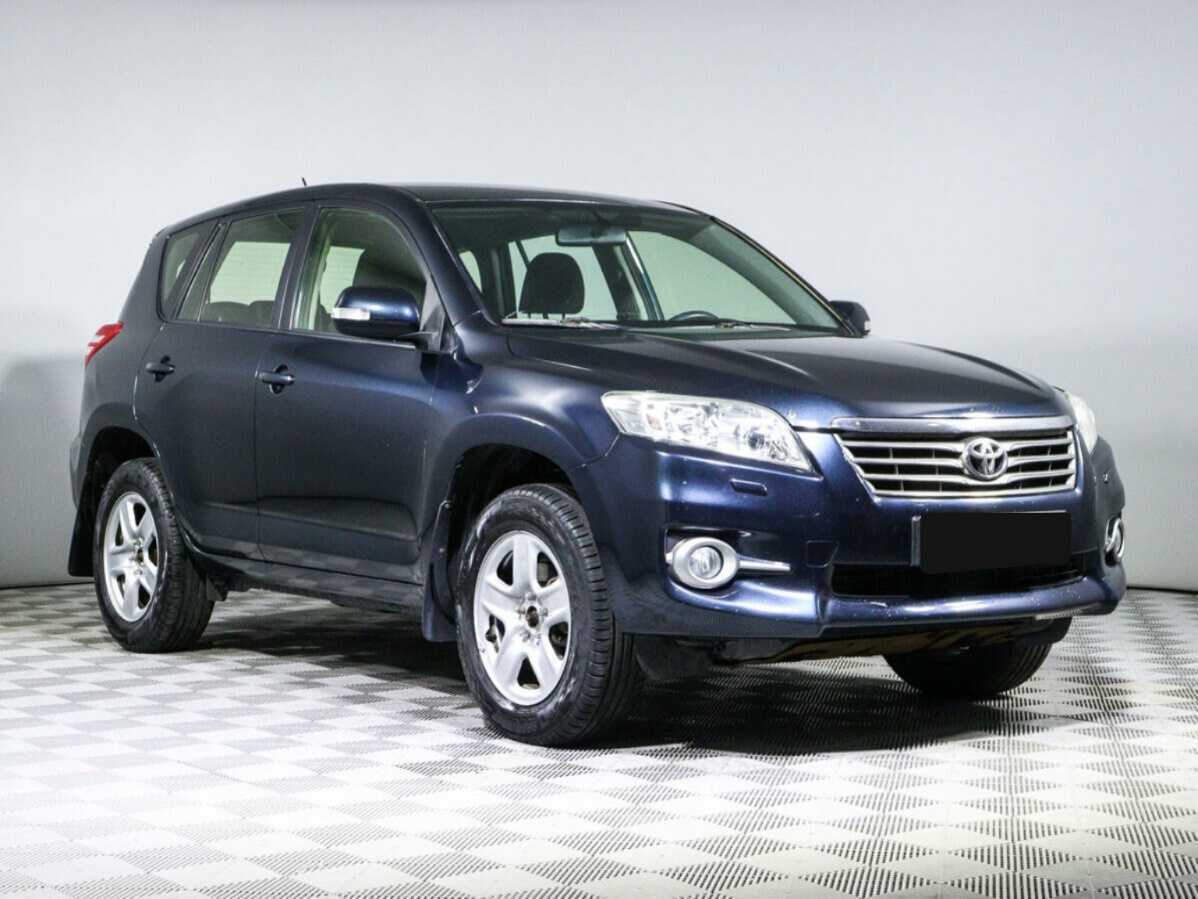 Toyota RAV4 с пробегом — 2012 год. Фото: #2