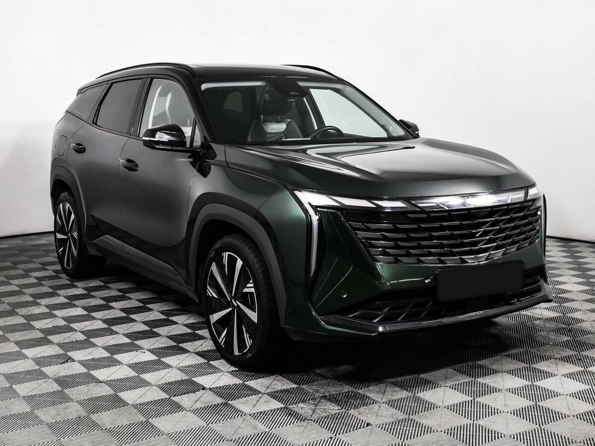 Geely Atlas с пробегом — 2023 год. Фото: #2