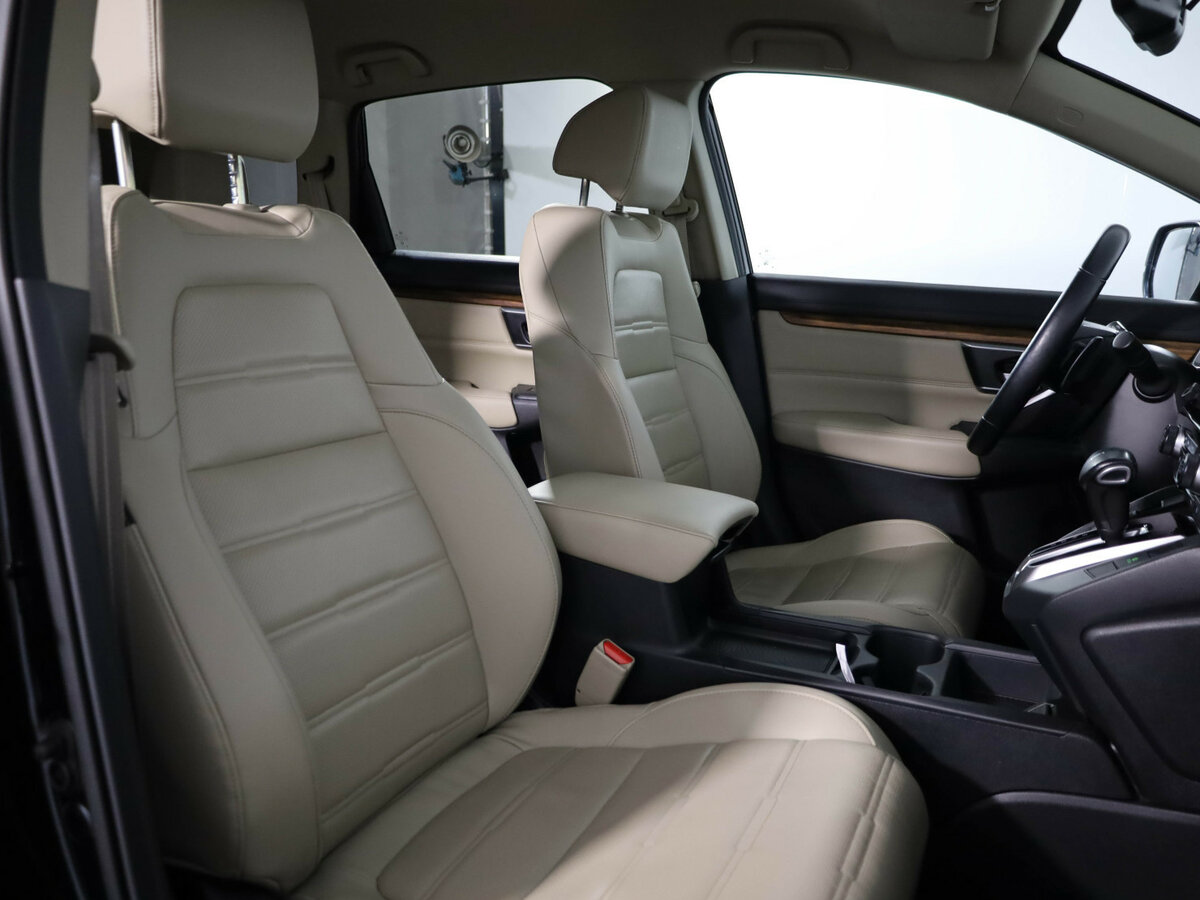 Honda CR-V с пробегом — 2018 год. Фото: #11