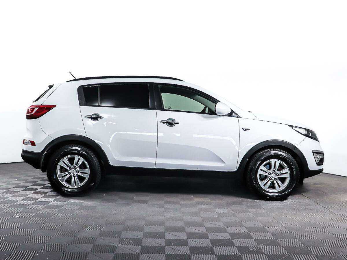 Kia Sportage с пробегом — 2013 год. Фото: #3