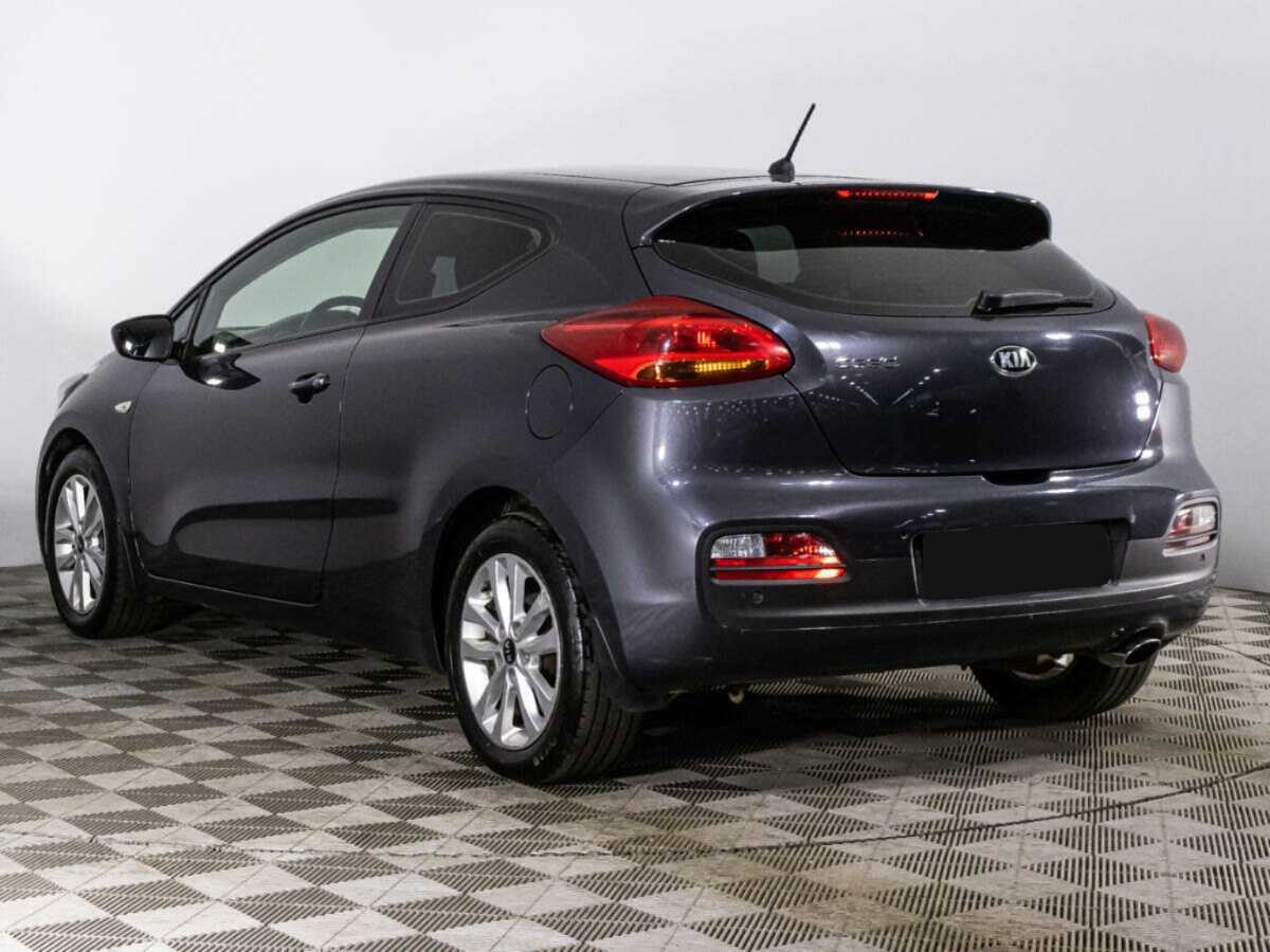 Kia Ceed с пробегом — 2016 год. Фото: #6