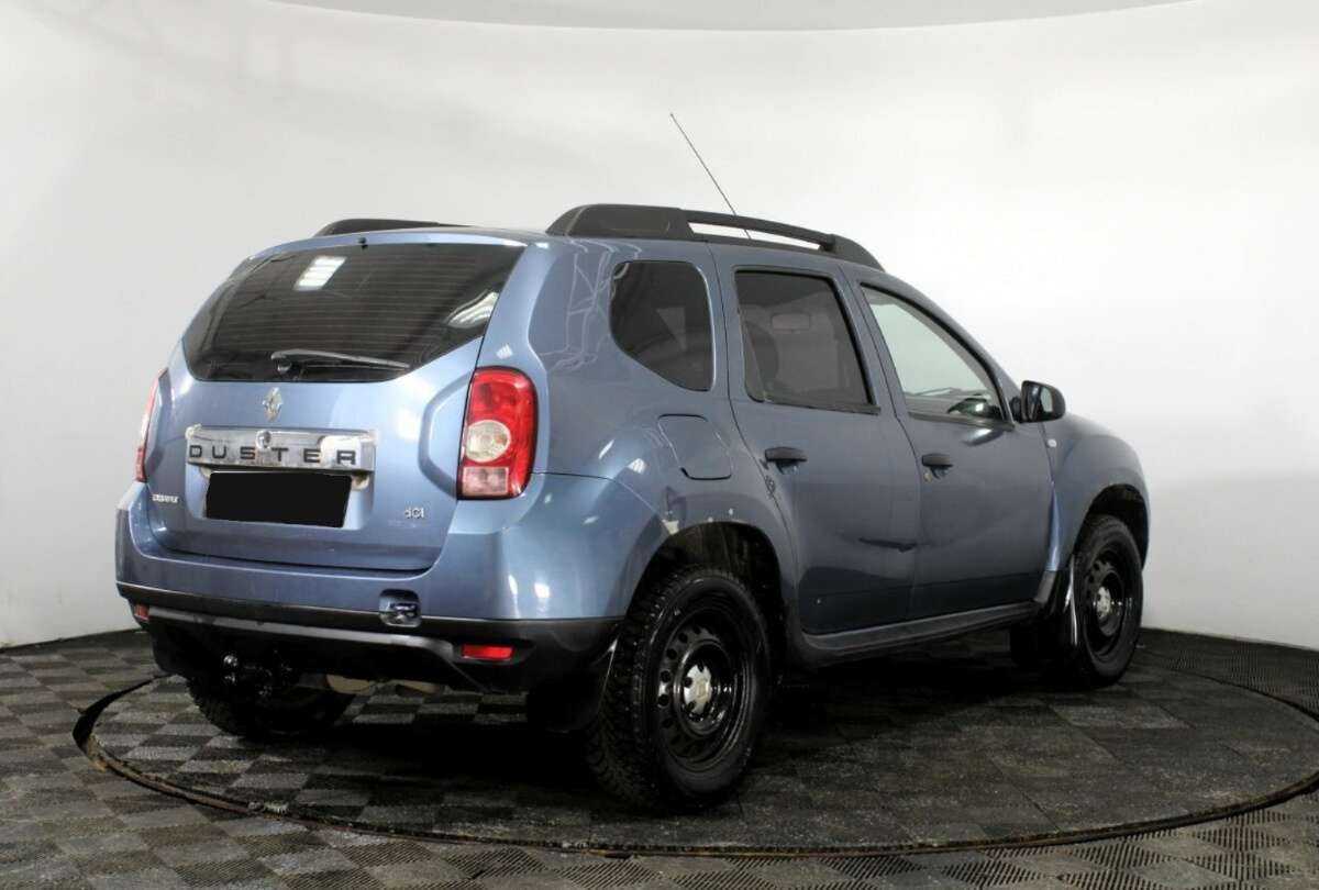 Renault Duster с пробегом — 2013 год. Фото: #3