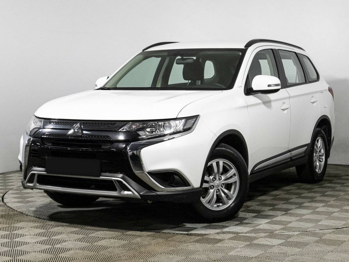 Mitsubishi Outlander с пробегом — 2022 год. Фото: #0