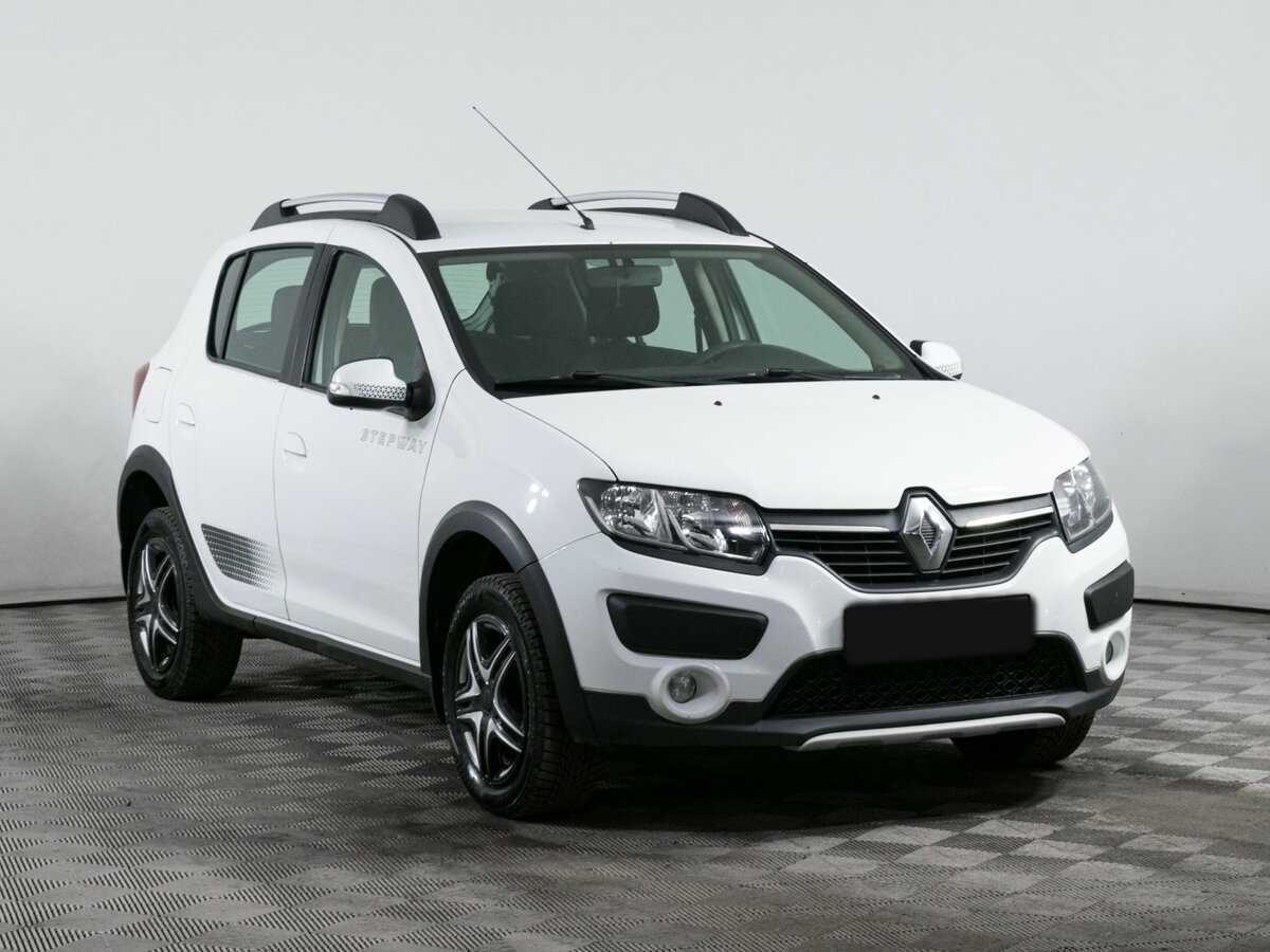Renault Sandero с пробегом — 2018 год. Фото: #2