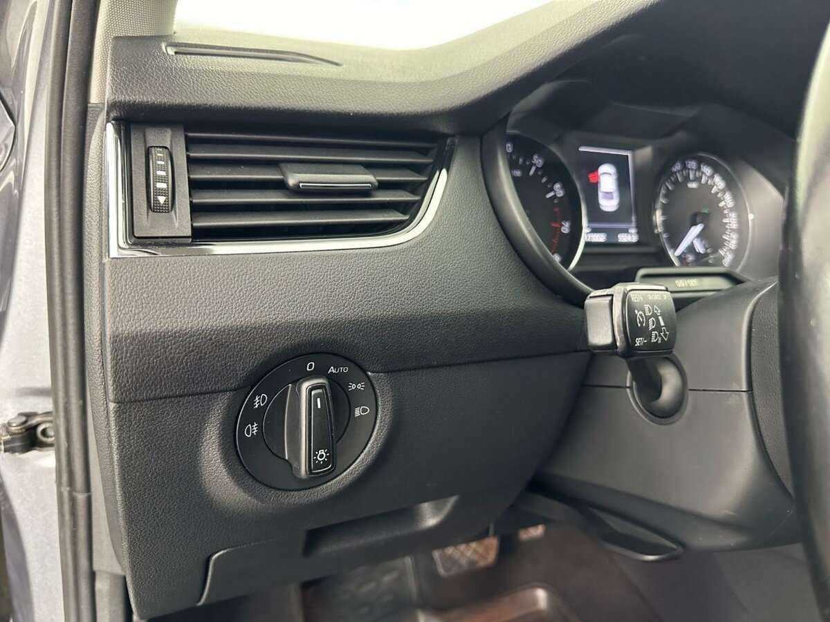 Skoda Octavia с пробегом — 2016 год. Фото: #8