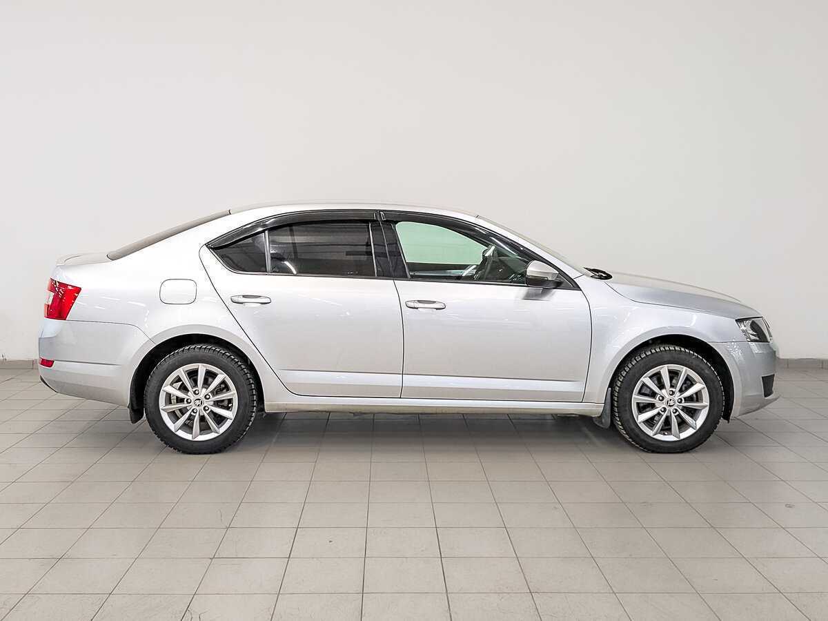 Skoda Octavia с пробегом — 2016 год. Фото: #3