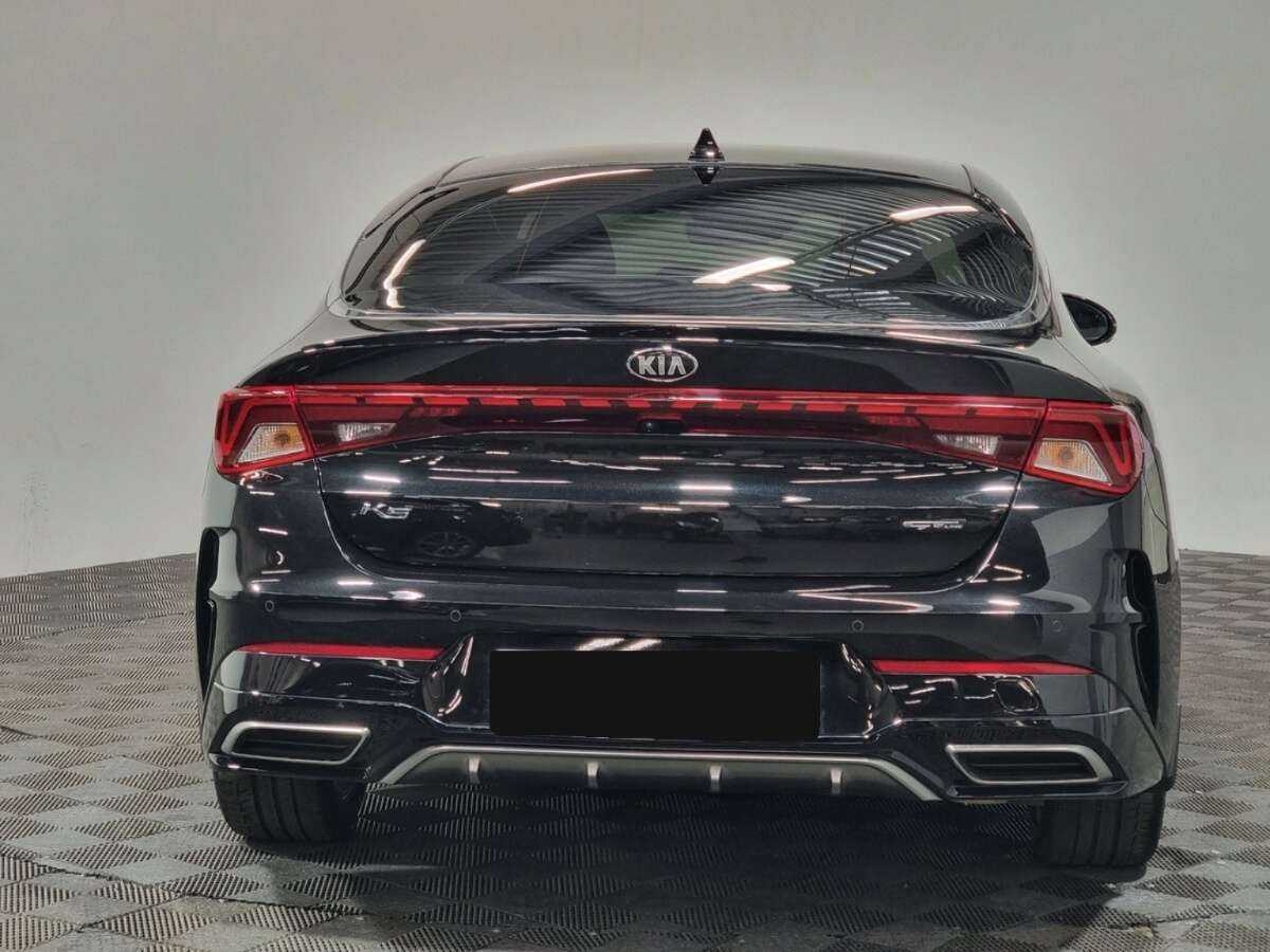 Kia K5 с пробегом — 2021 год. Фото: #3
