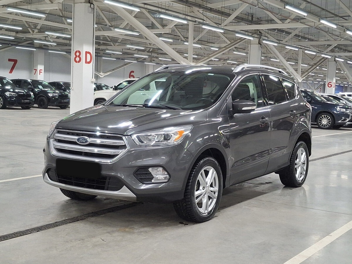 Ford Kuga с пробегом — 2016 год. Посмотреть фото