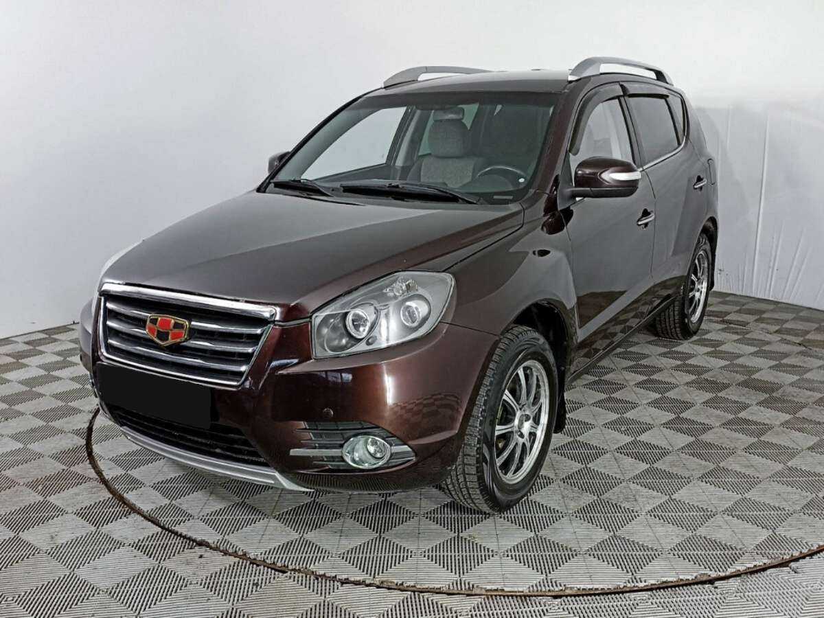 Geely Emgrand X7 с пробегом — 2016 год. Фото: #0