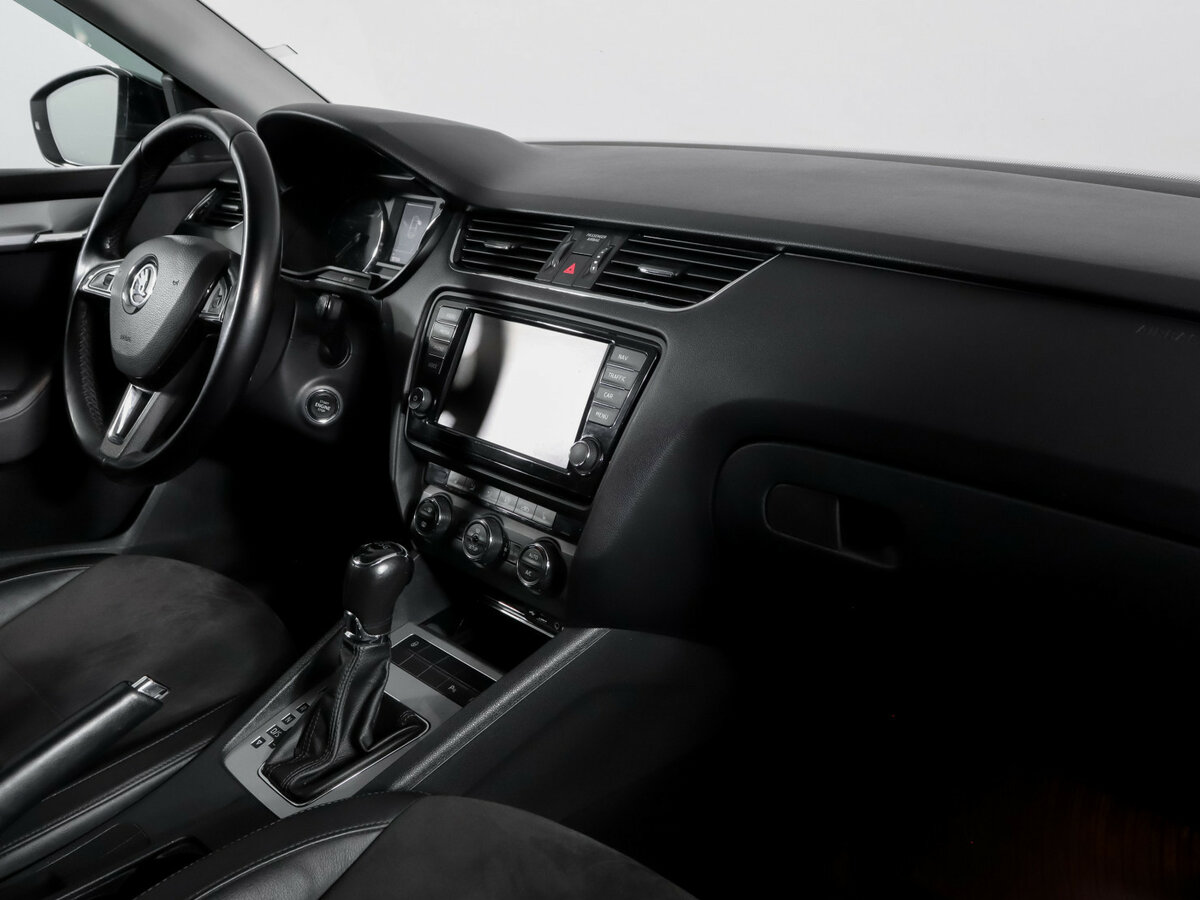 Skoda Octavia с пробегом — 2014 год. Фото: #6